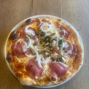 26-pizza-Vesuvio